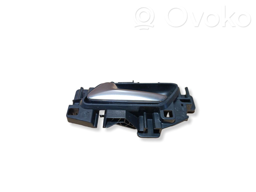 Opel Combo E Front door interior handle 