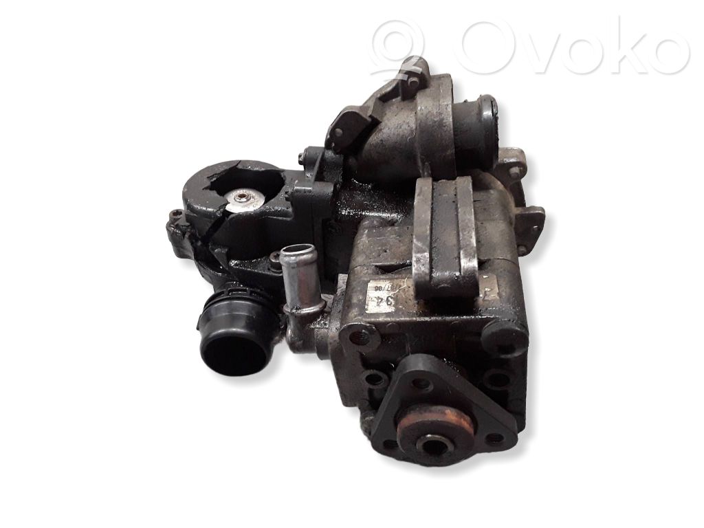 BMW 1 E81 E87 Power steering pump 