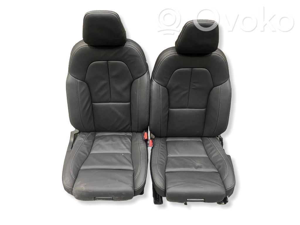 Seat set