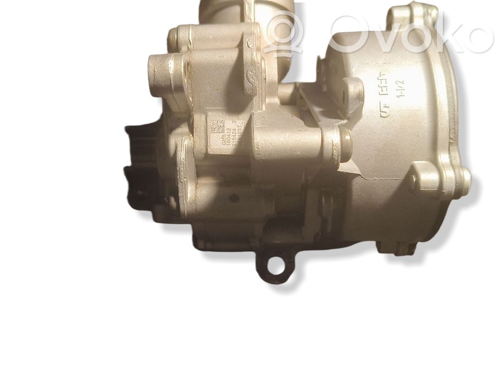 Audi A6 S6 C7 4G Oil pump 