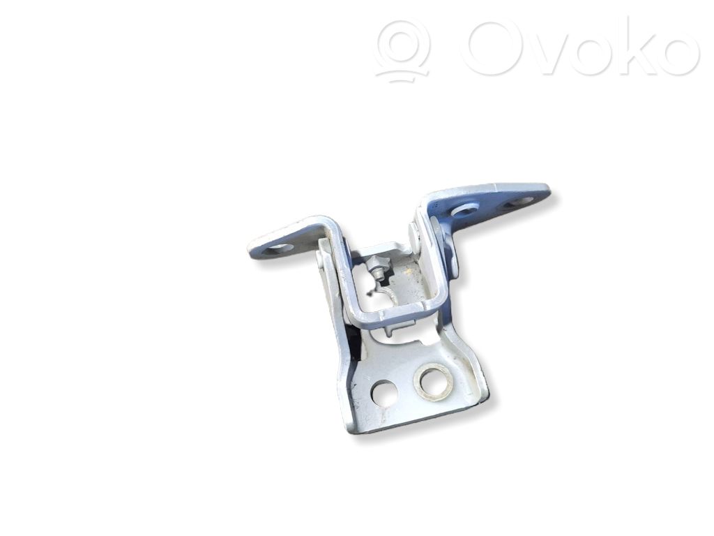 Front door upper hinge   643AC