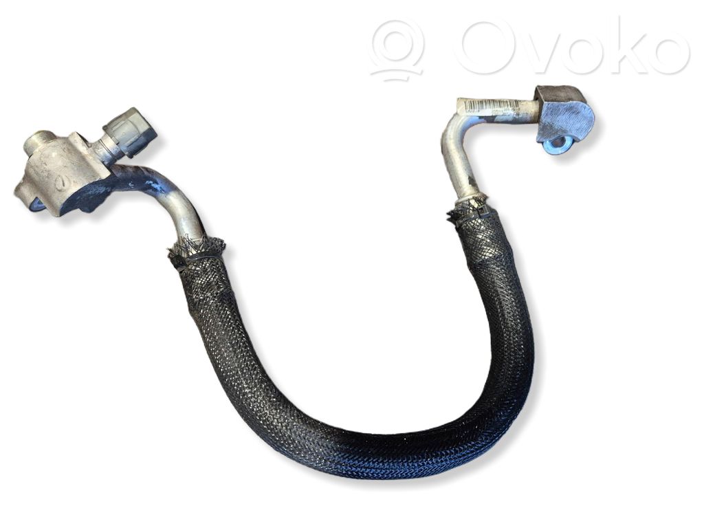Ilmastointilaitteen putki (A/C)   68158883AE