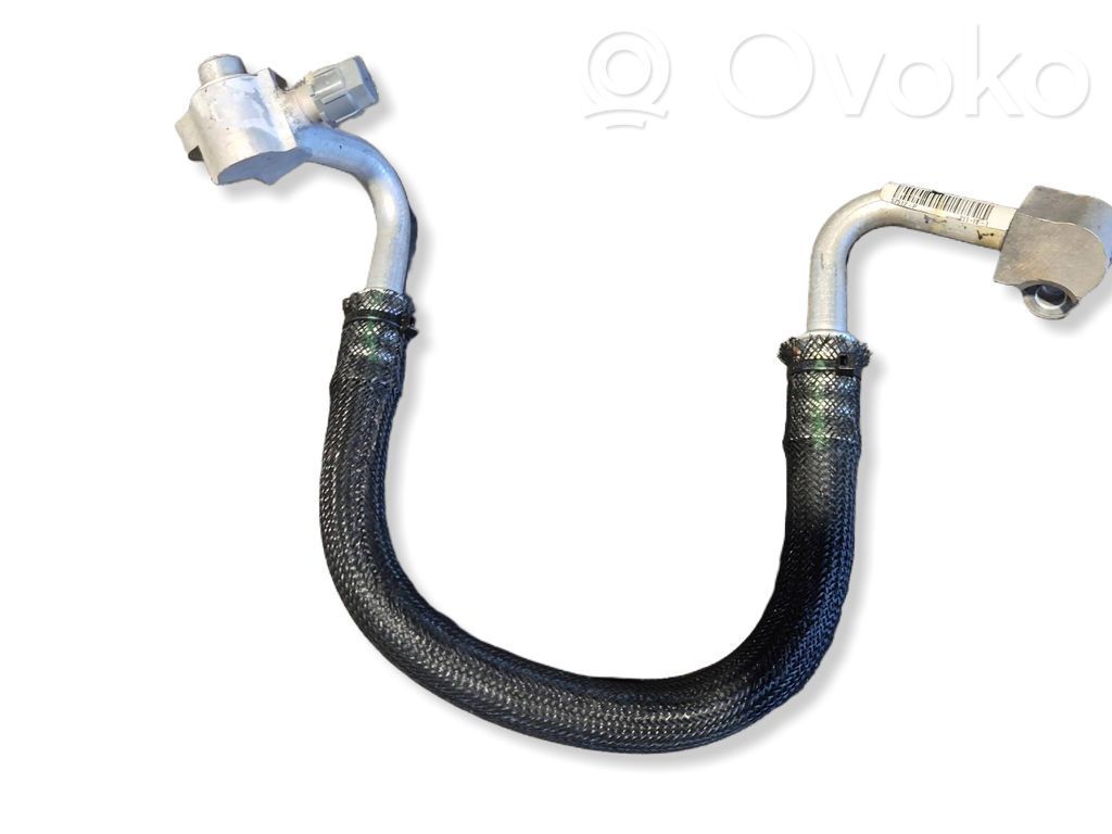 Ilmastointilaitteen putki (A/C)   68158883AE