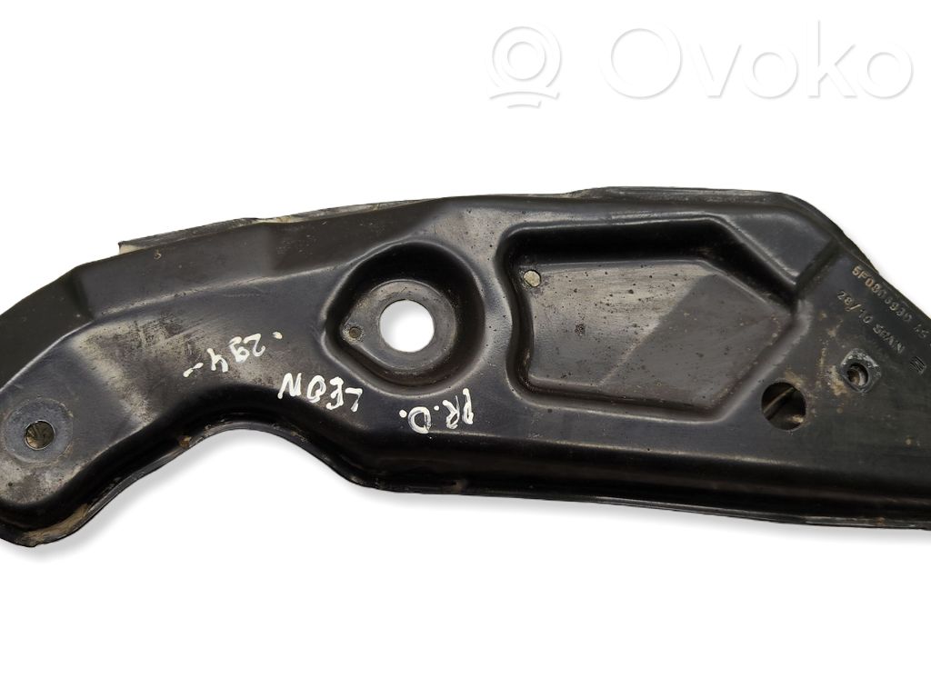 Seat Leon (5F) Headlight/headlamp mounting bracket 