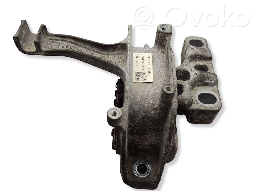 Seat Leon (5F) Engine mount bracket 