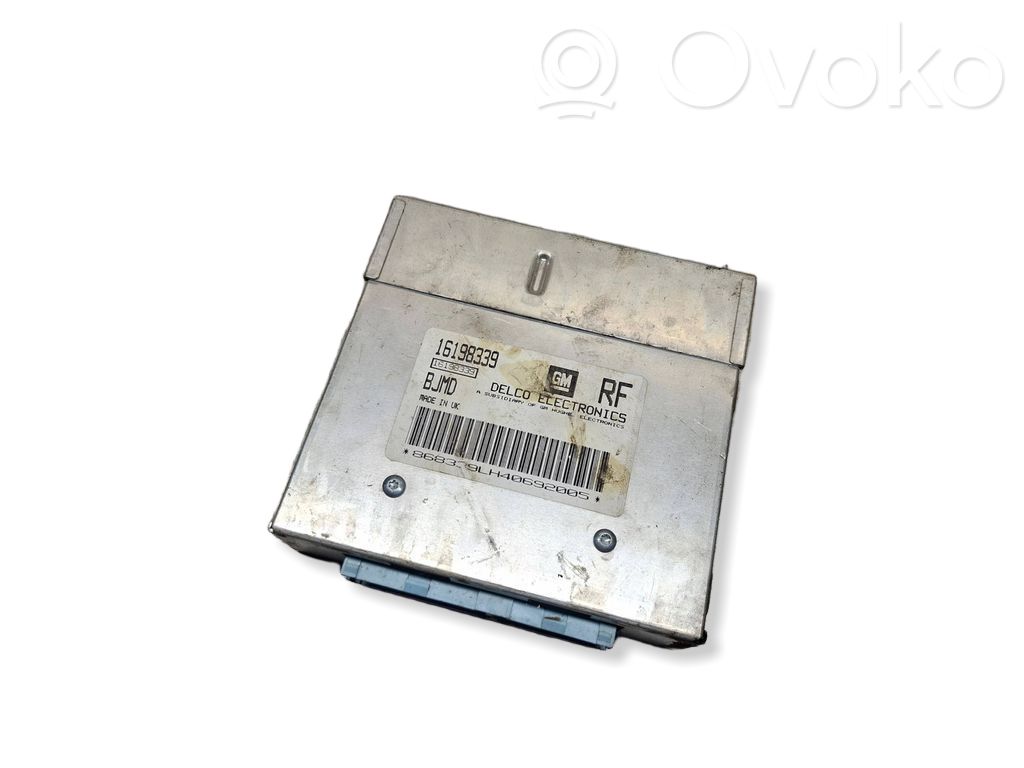 Opel Vectra A Engine control unit/module 
