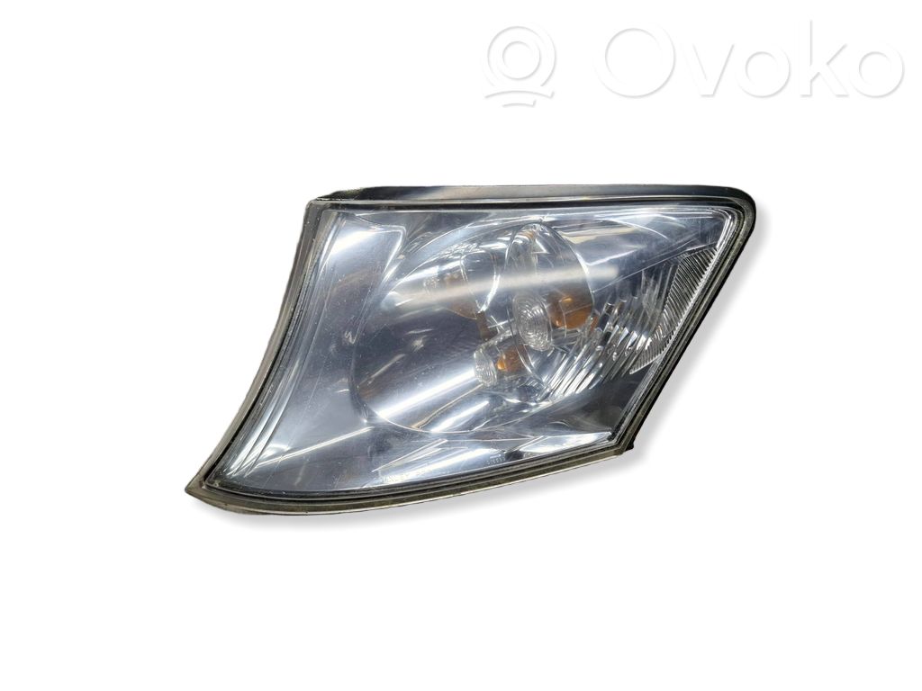 Mazda MPV Front indicator light 