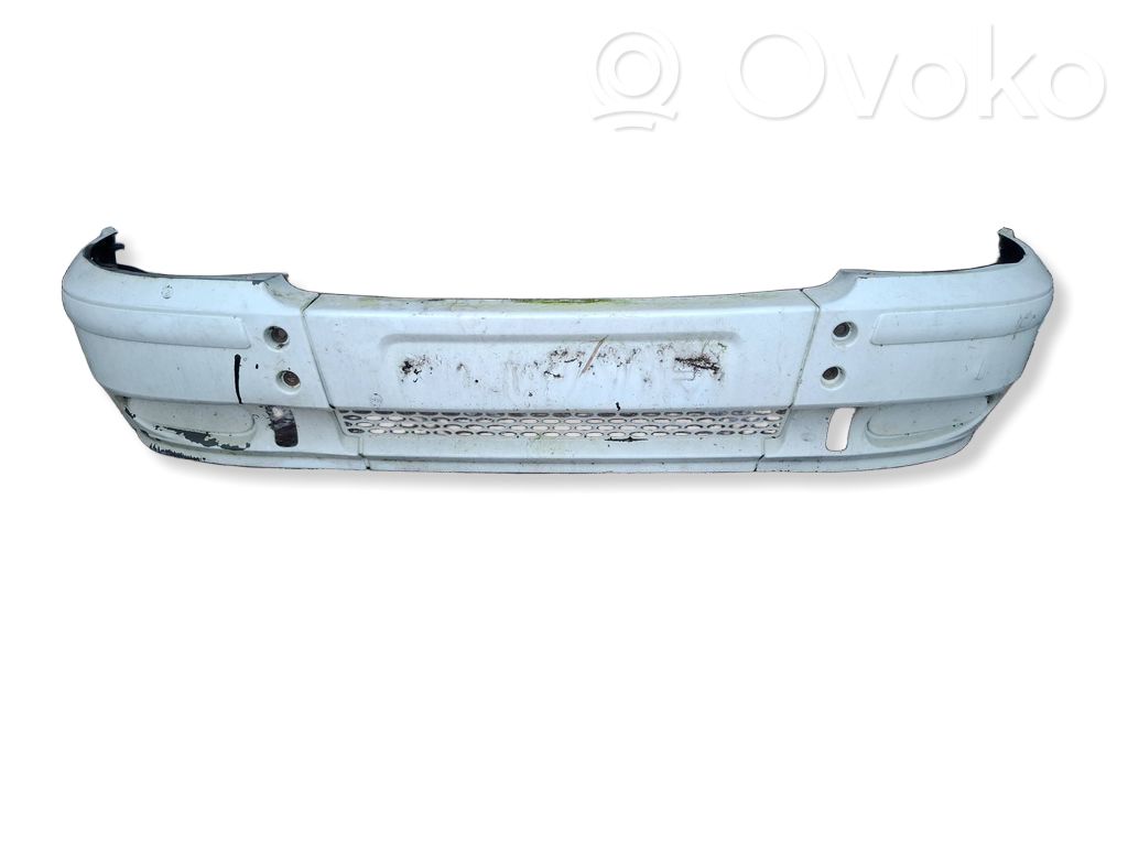 Parachoques delantero   YC1517K936AW