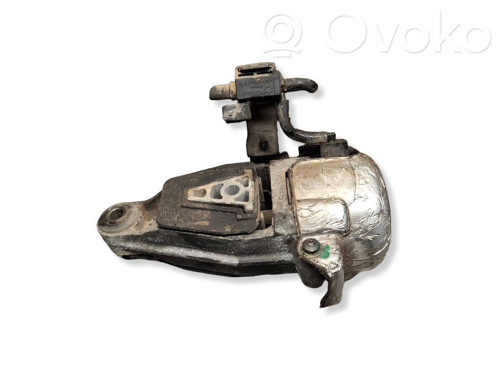 Engine mount bracket   326C64
