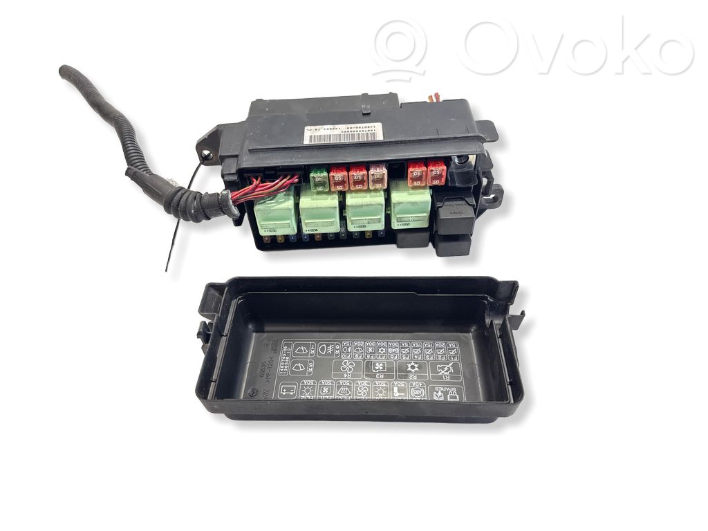 Mini One - Cooper R50 - 53 Fuse box set 