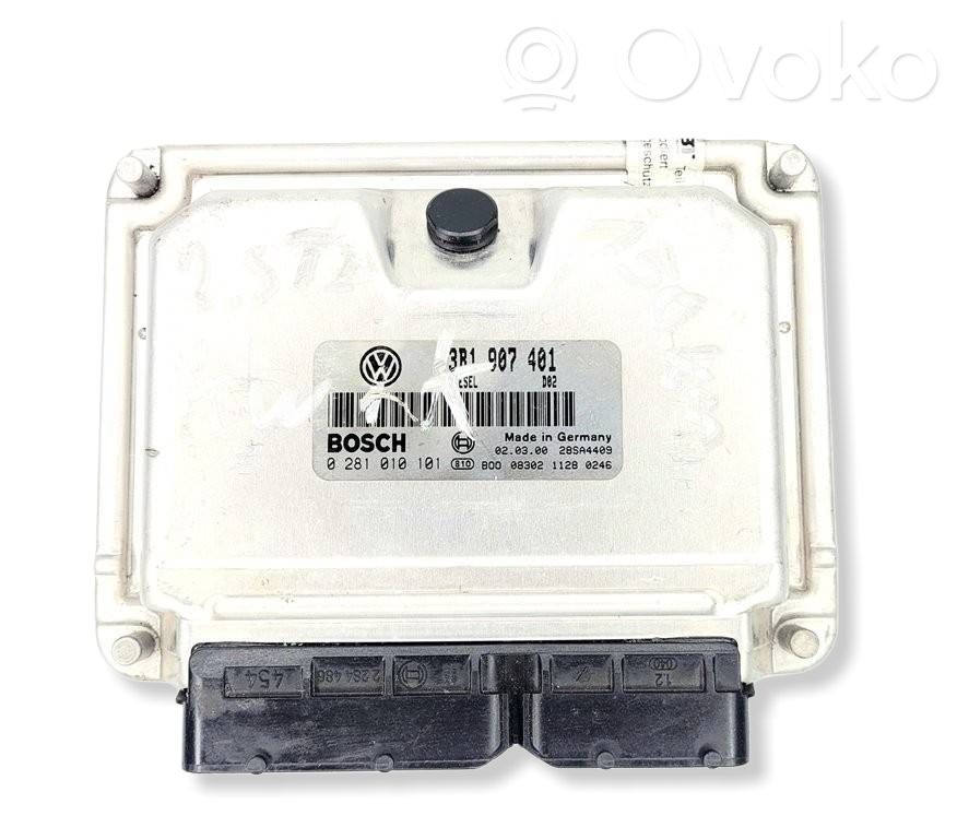 Volkswagen PASSAT B5 Engine control unit/module 