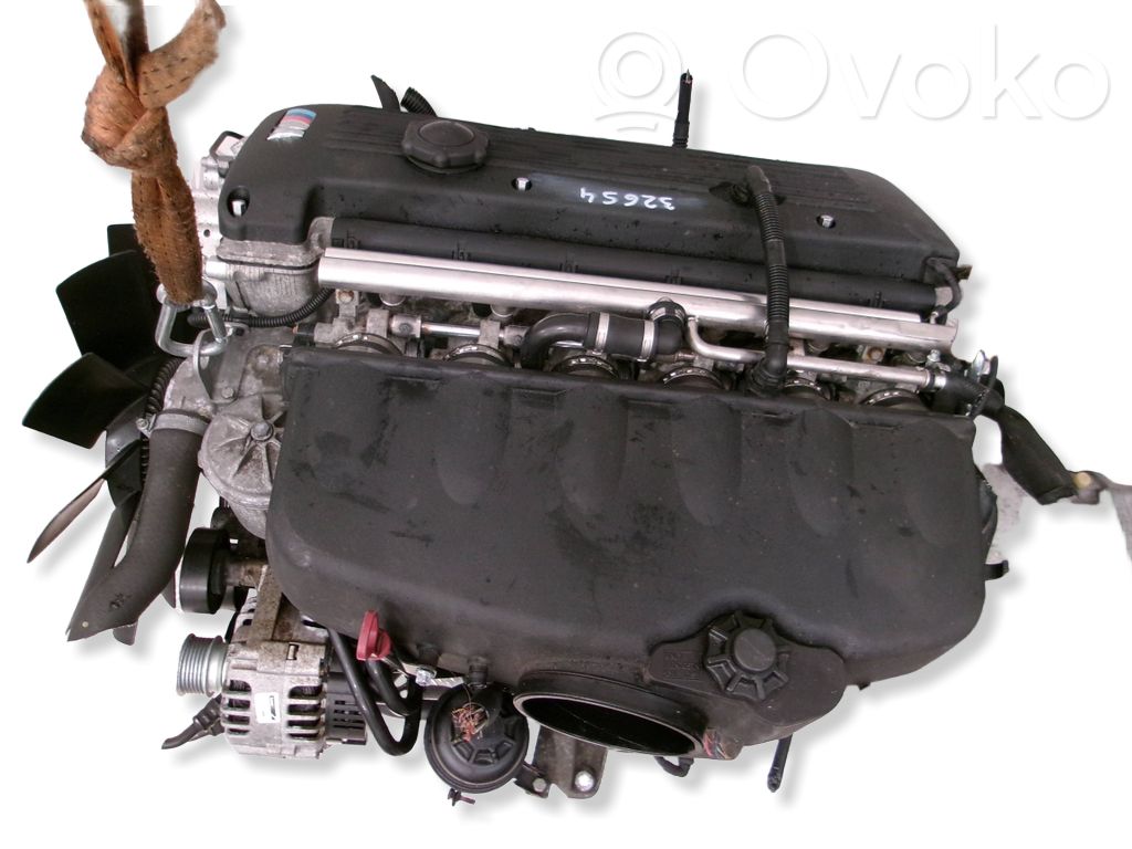 Dzinējs   S54B32