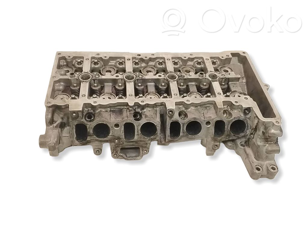 BMW 5 F10 F11 Engine head 