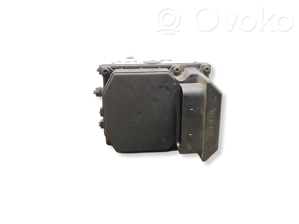 BMW 5 E39 ABS Pump 