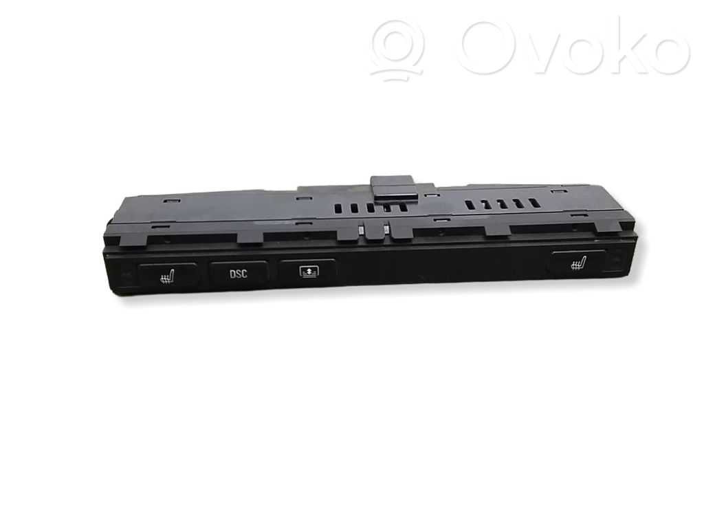Seat heating switch   6914739