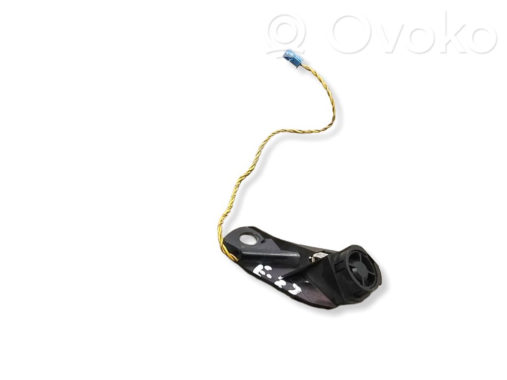 Front door speaker   8362529,301980,4913430779