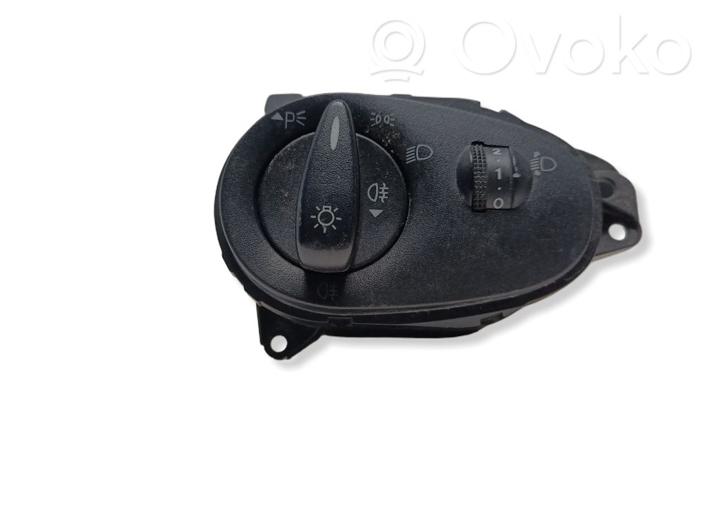 Interrupteur d’éclairage   98AG13A024CG