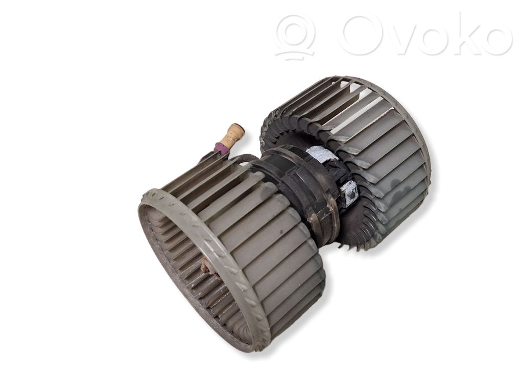 Audi A8 S8 D2 4D Mazā radiatora ventilators 