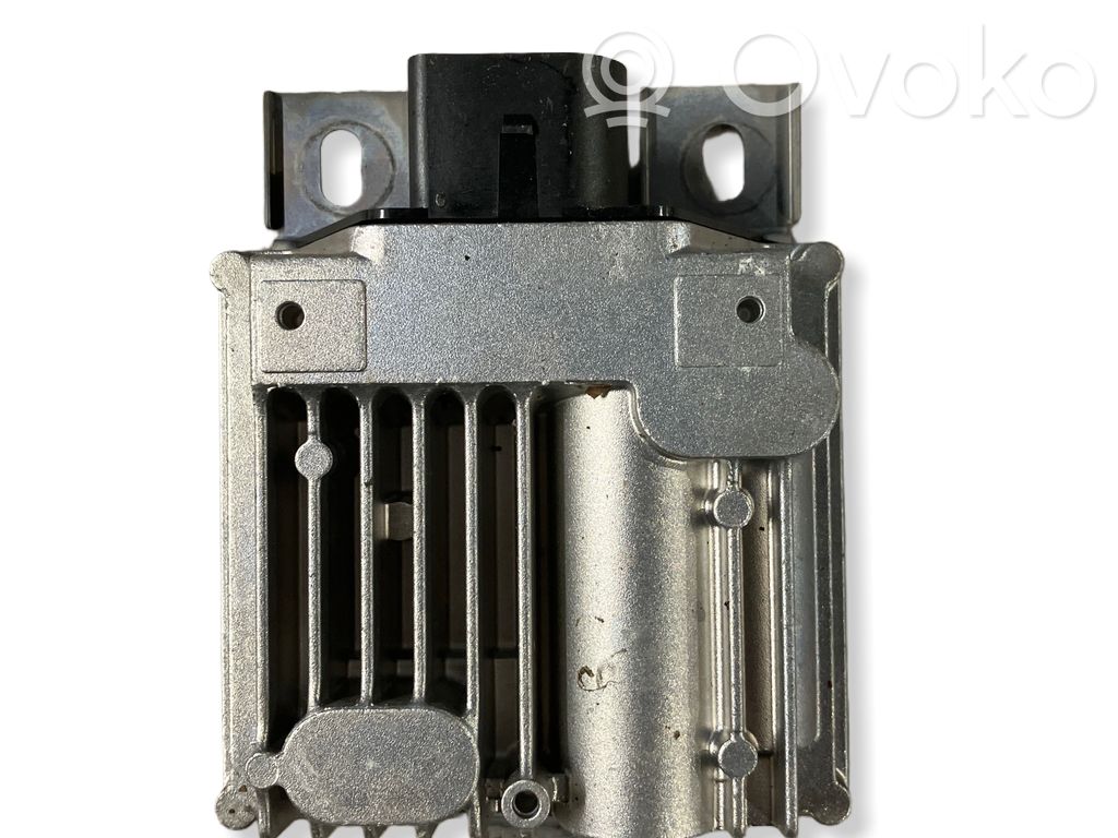 Porsche 911 991 Fuel injection pump control unit/module 