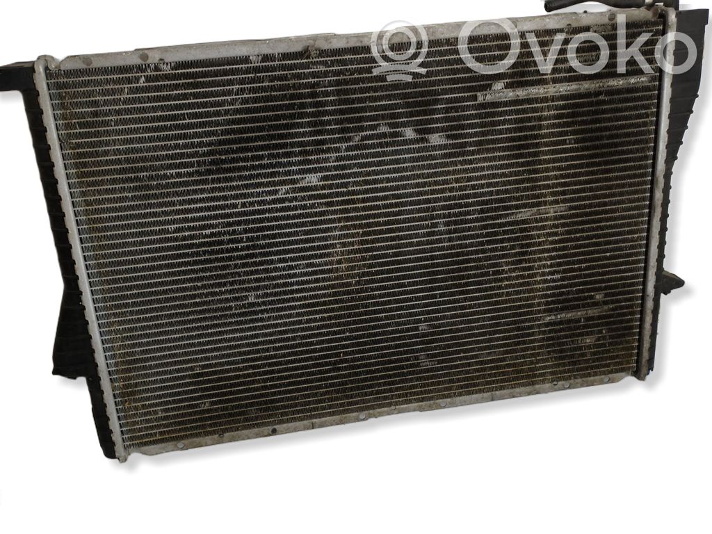 BMW 5 E39 Coolant radiator 