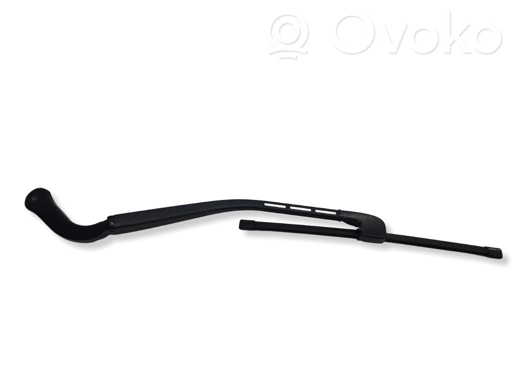 BMW 3 E90 E91 Front wiper blade arm 