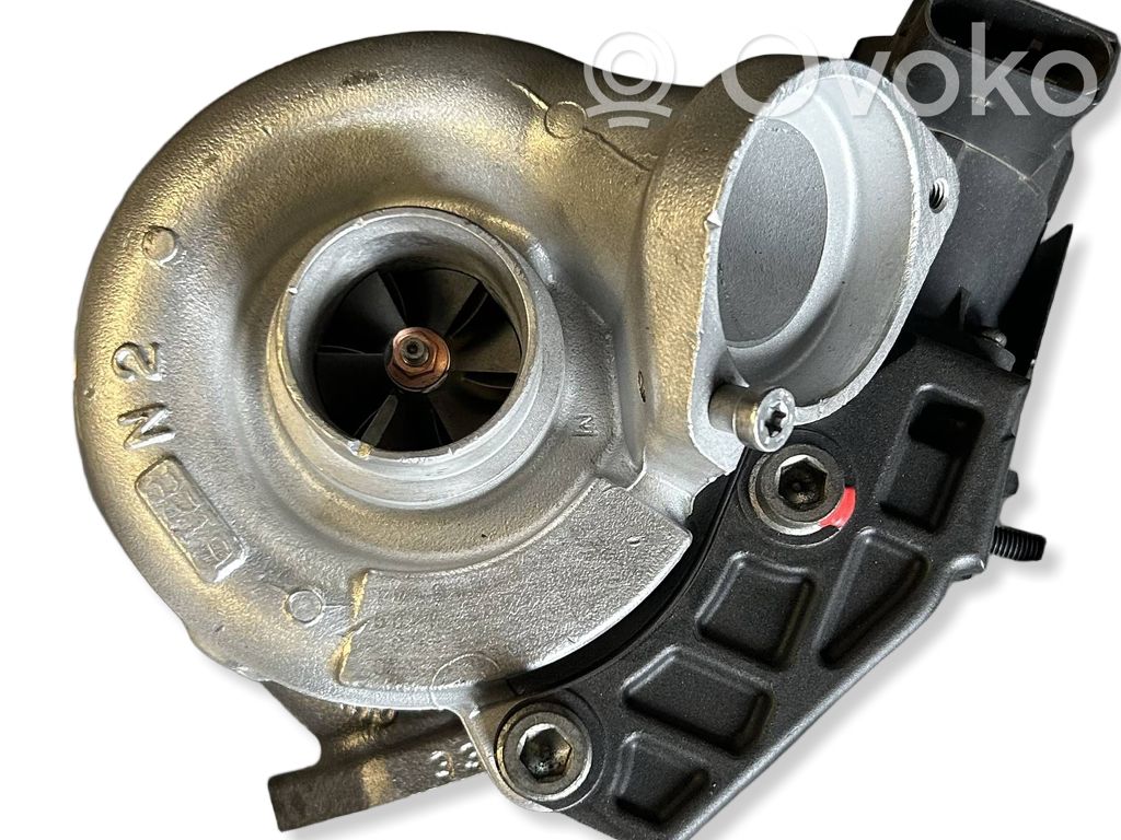 BMW 1 E81 E87 Turbina 