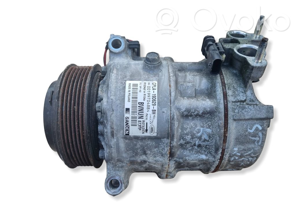 Jaguar F-Pace Air conditioning (A/C) compressor (pump) 