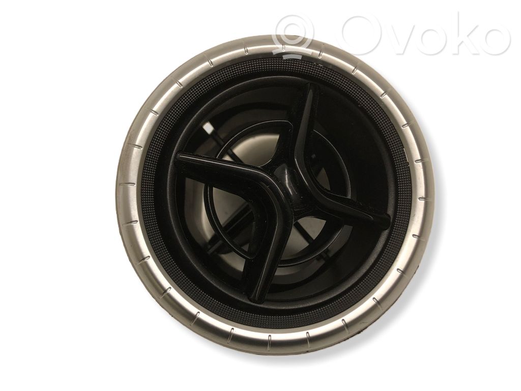 Mercedes-Benz CLA C117 X117 W117 Boczna kratka nawiewu deski rozdzielczej 