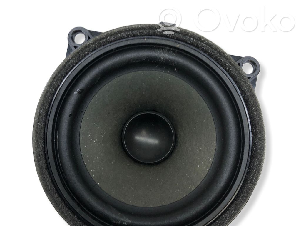 BMW X3 F25 Altavoz de la puerta trasera 