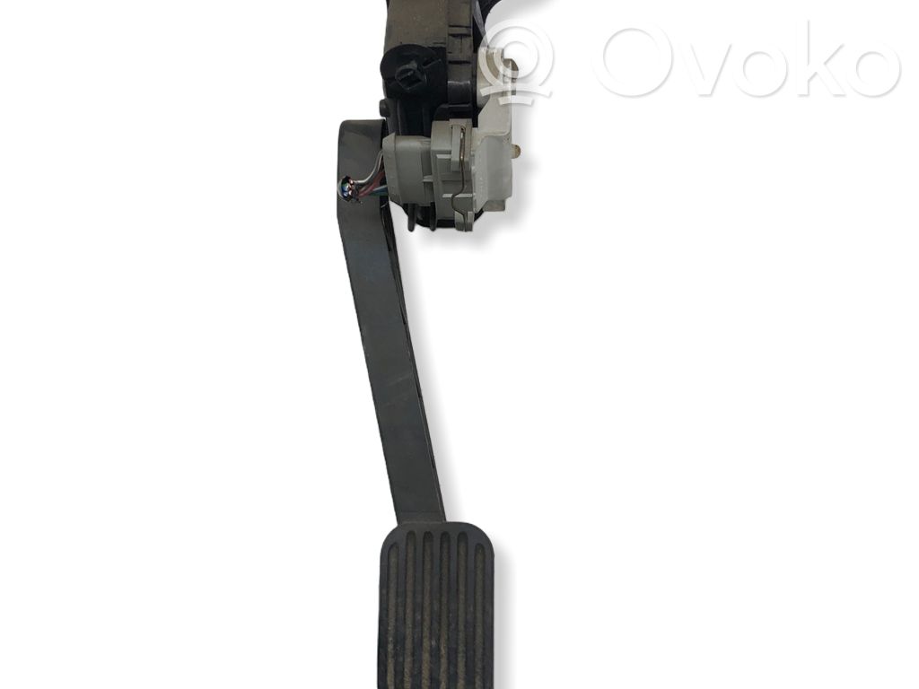 Volvo XC70 Kaasupoljin 