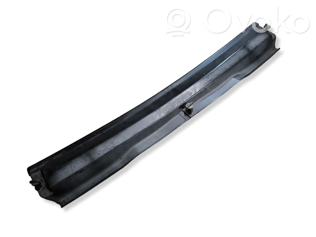 BMW 3 E46 Wiper trim 