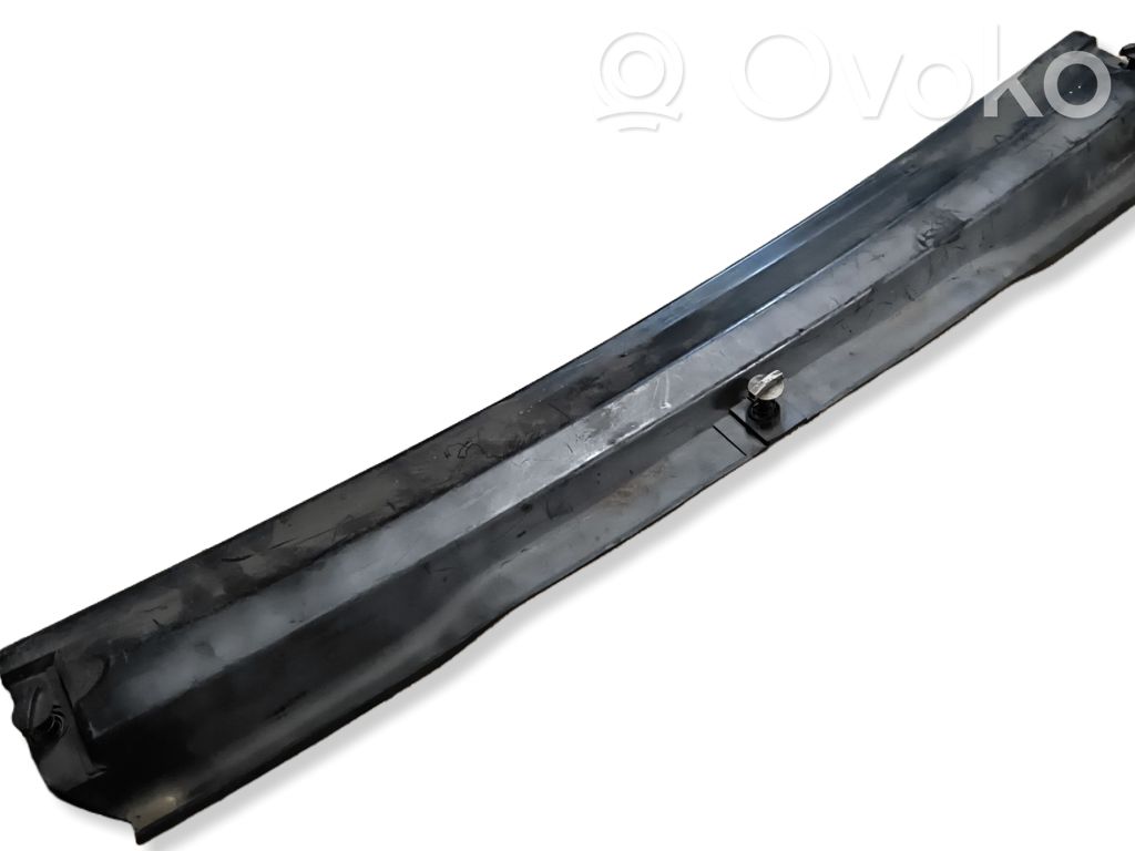 BMW 3 E46 Wiper trim 