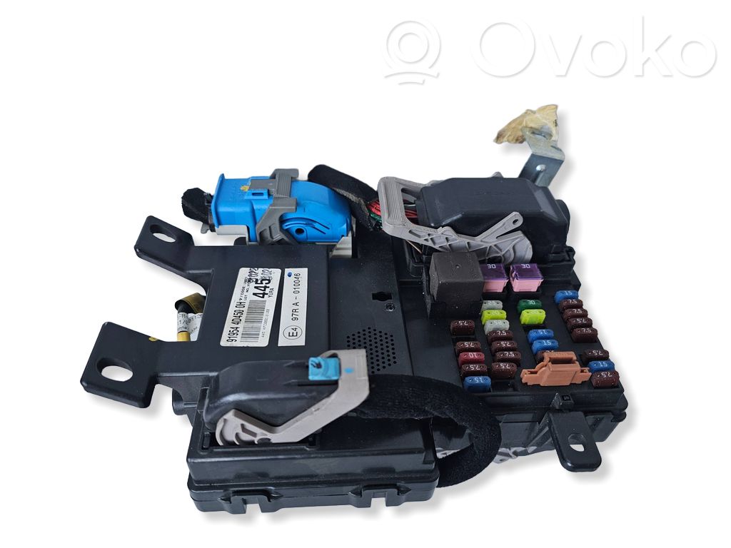 KIA Carnival Comfort/convenience module 