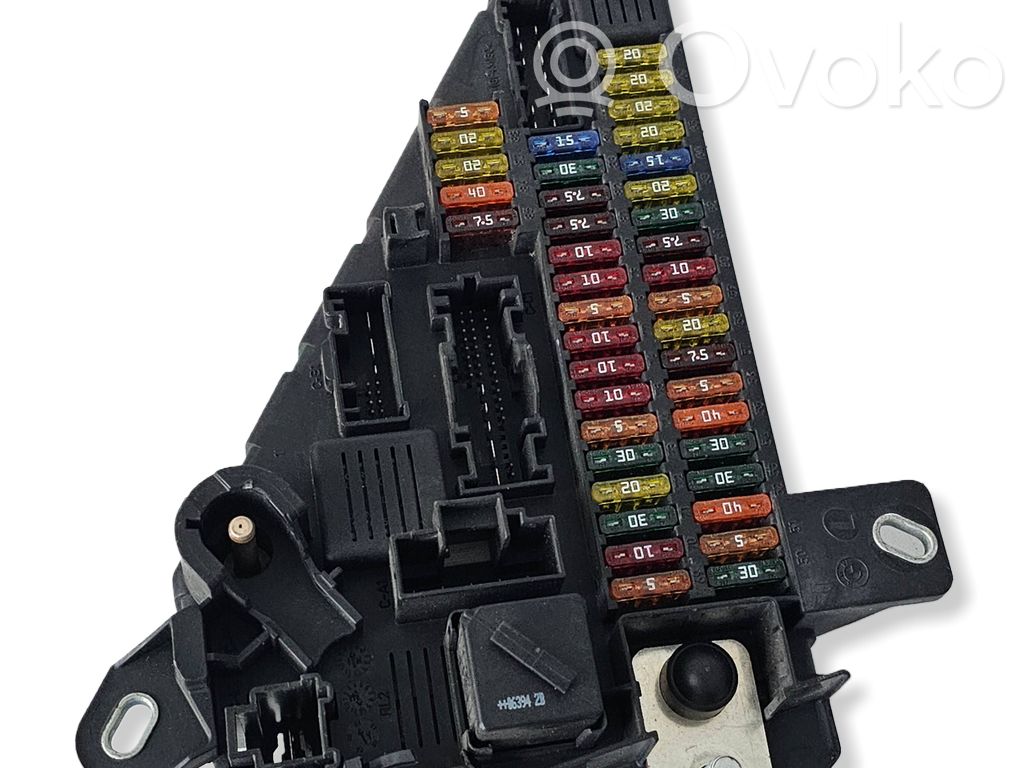 Module de fusibles   6906618,518956040