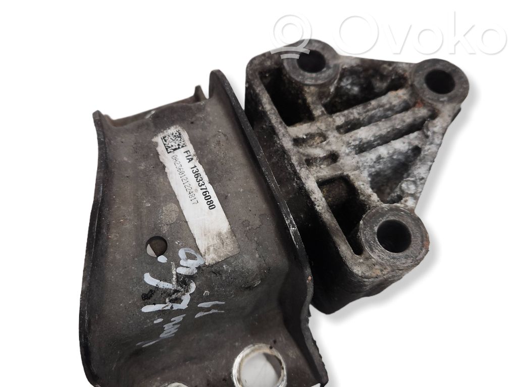 Engine mount bracket   1363376080,0A2360121224817