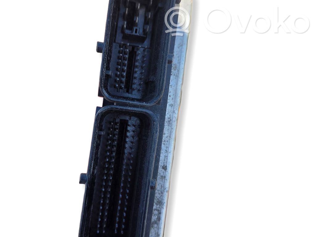 Engine control unit/module   038906012BT,0281010229,28SA4212