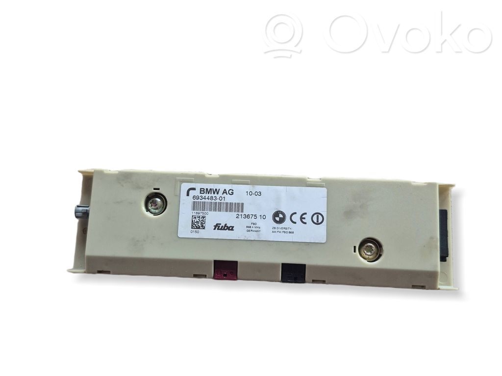 BMW 6 E63 E64 Antenas pastiprinātājs 
