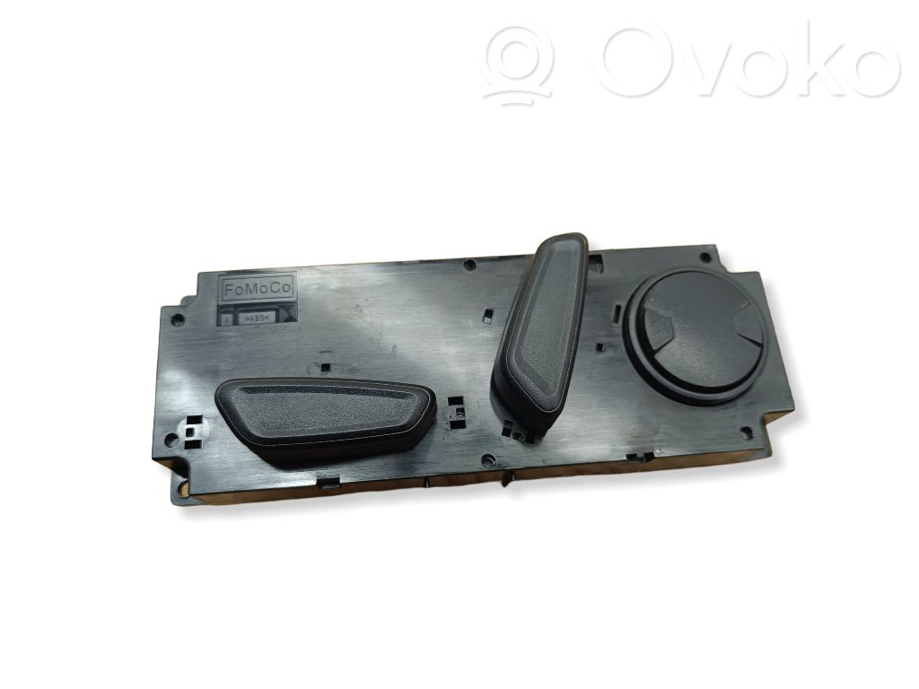 Commutateur de commande de siège   LJ8T14B709AA,SANDD5A111A