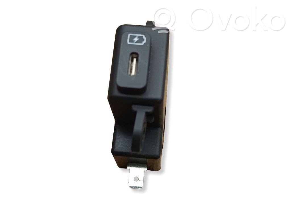 KIA EV6 USB socket connector 