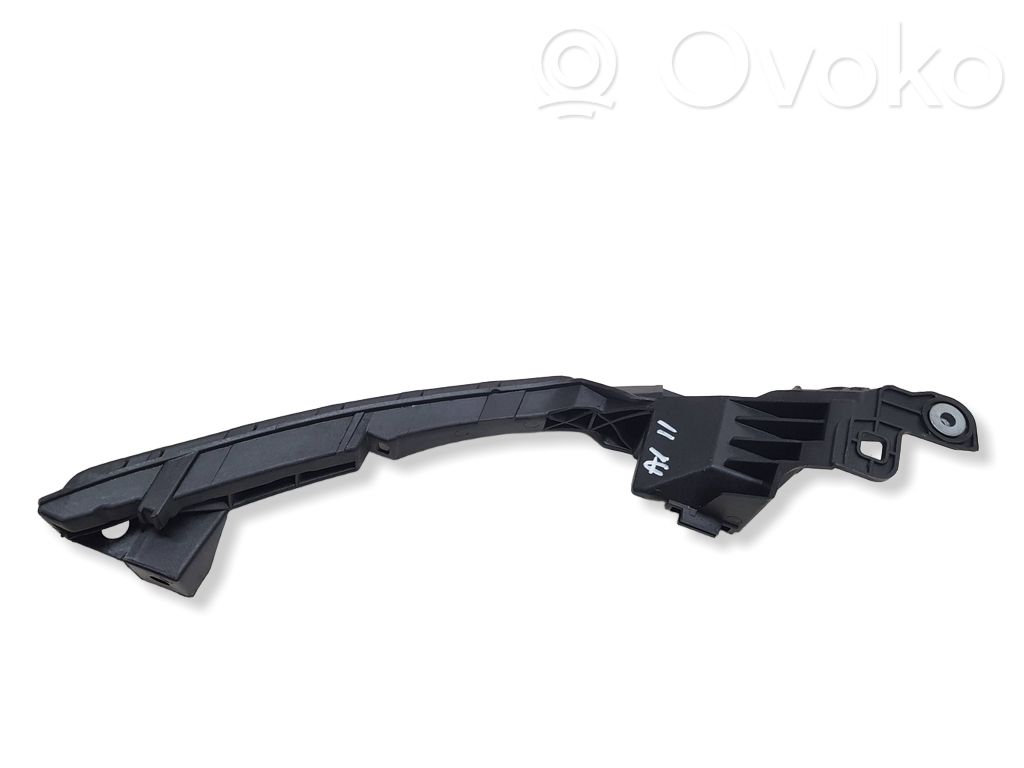 Headlight/headlamp mounting bracket   82A807571A
