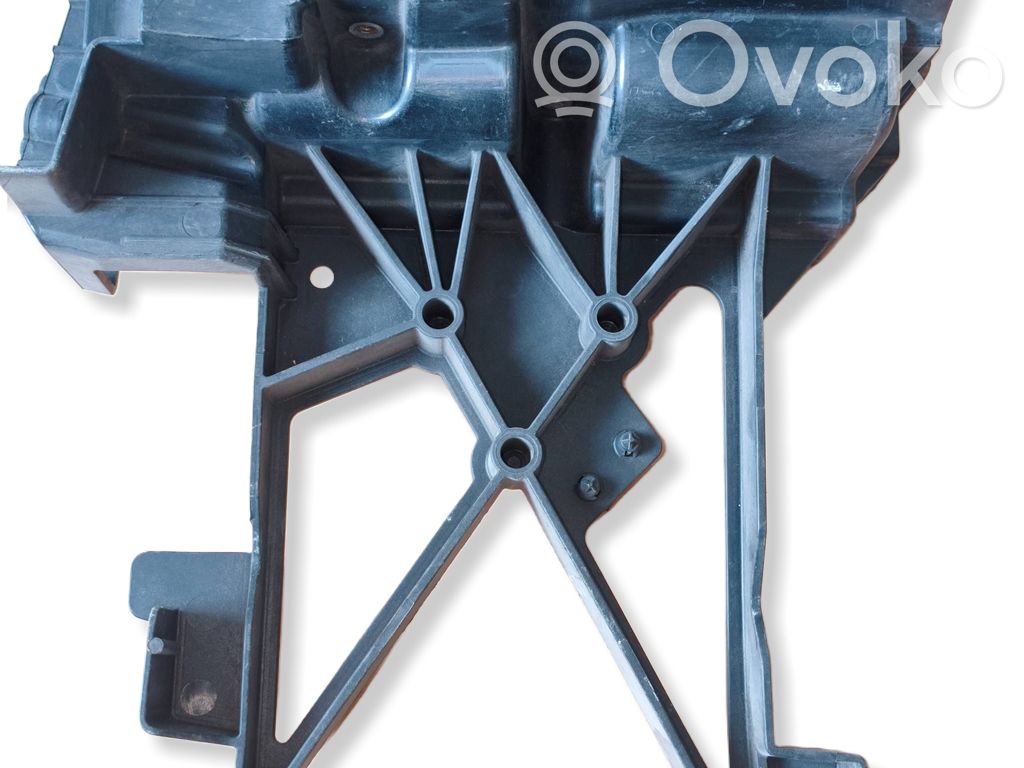 Mercedes-Benz GLC X253 C253 Staffa del pannello di supporto del radiatore 