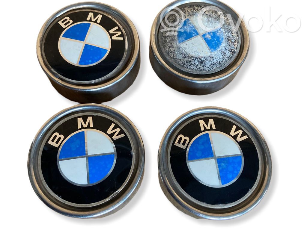 BMW 5 E28 Capac roată original 