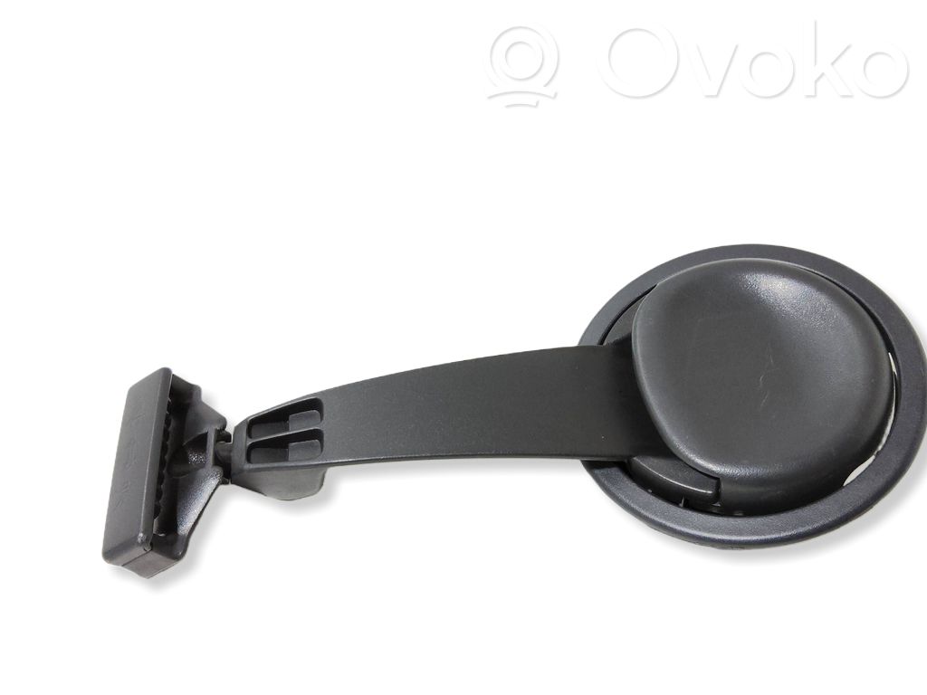 Audi A4 S4 B5 8D Rear seatbelt 