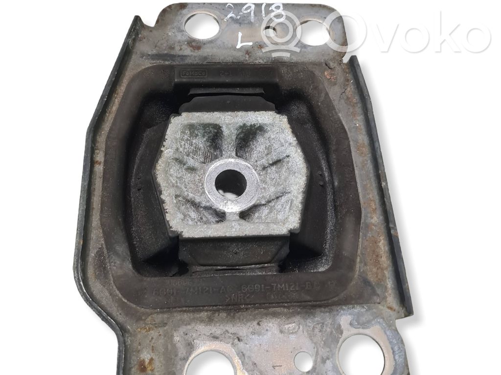 Engine mount bracket   6G917M121AC,6G917M121BC