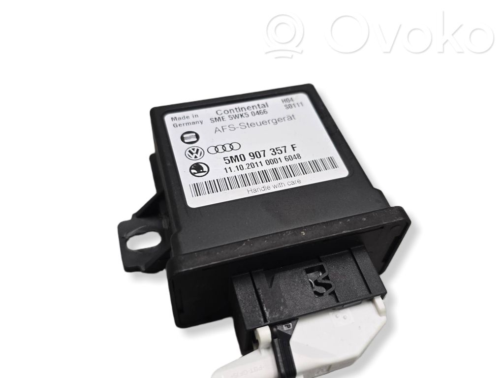 Volkswagen PASSAT CC Módulo de luz LCM 