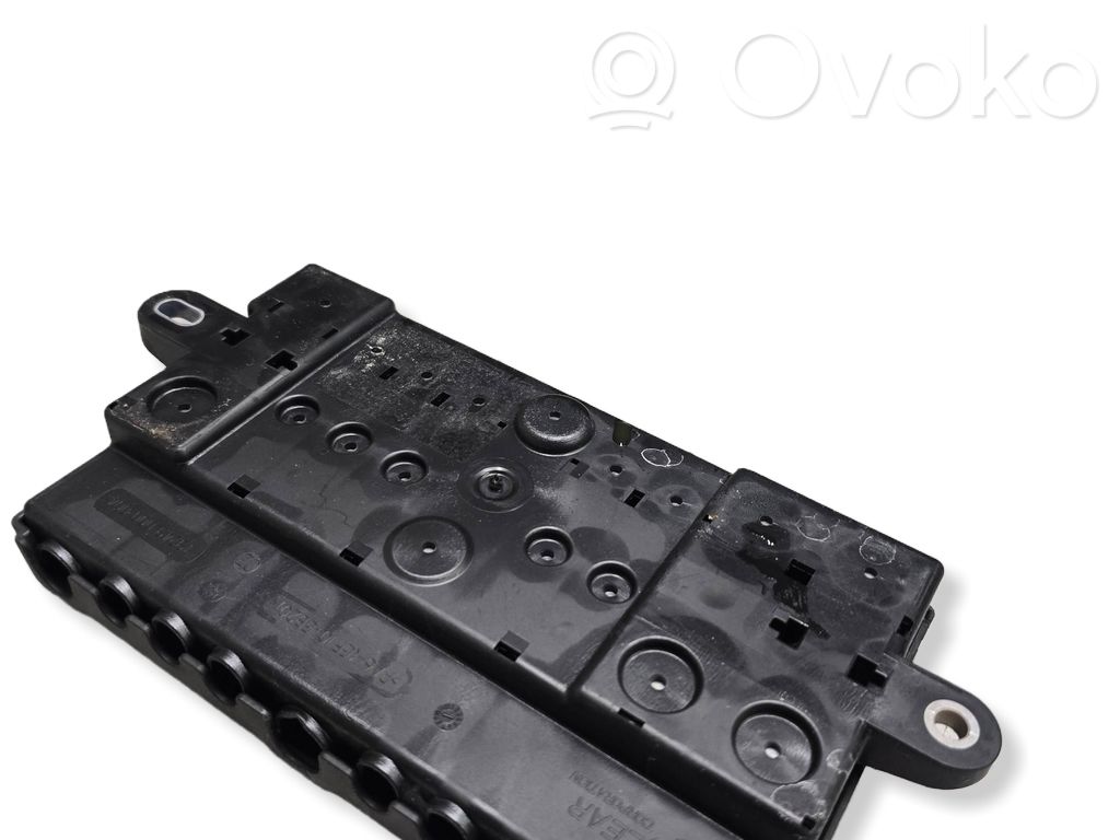 Jaguar I-Pace Relay mounting block 