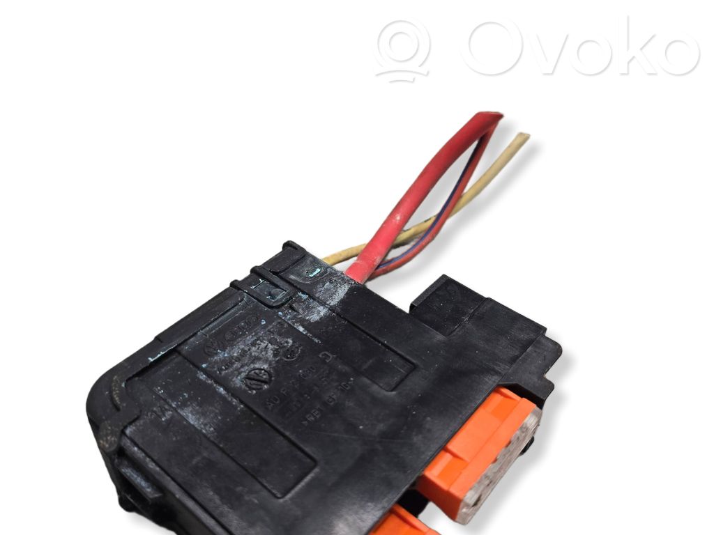 Audi A6 S6 C7 4G Fuse module 
