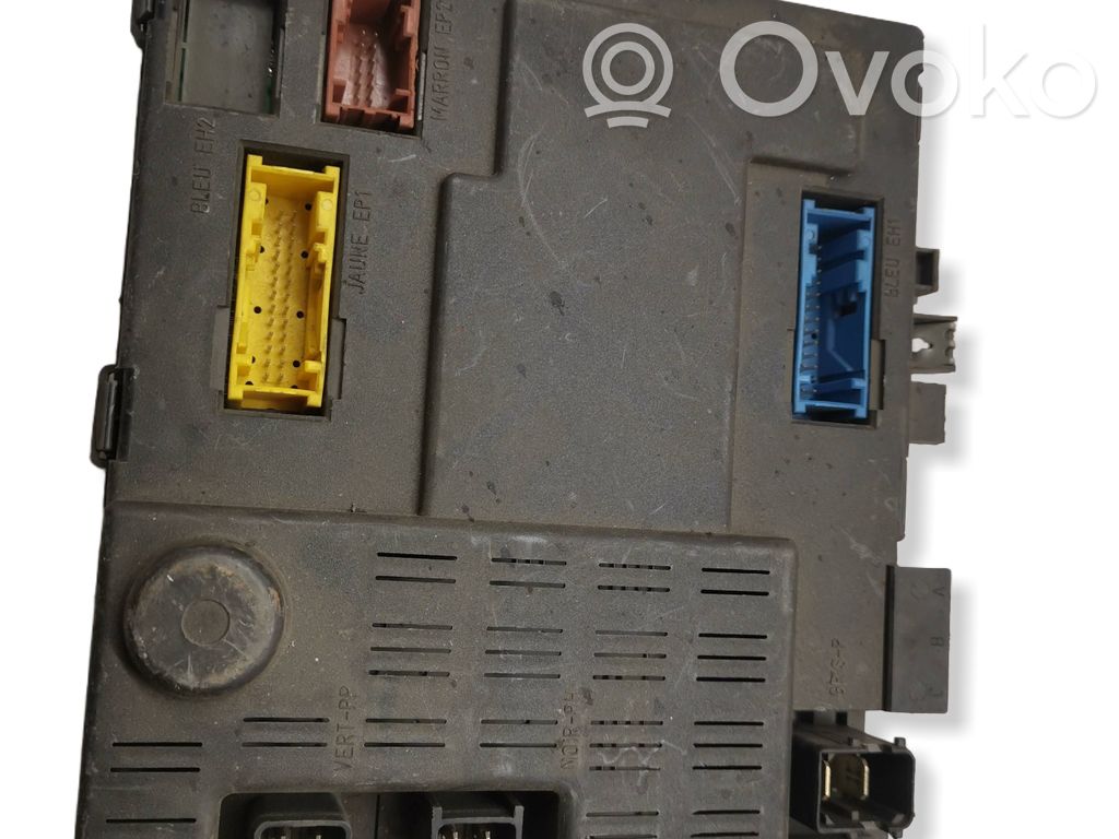 Citroen Berlingo Central body control module 