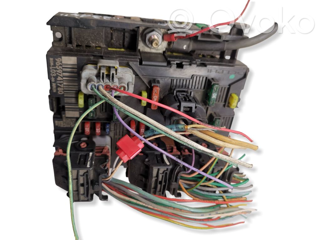Peugeot 307 Fuse module 