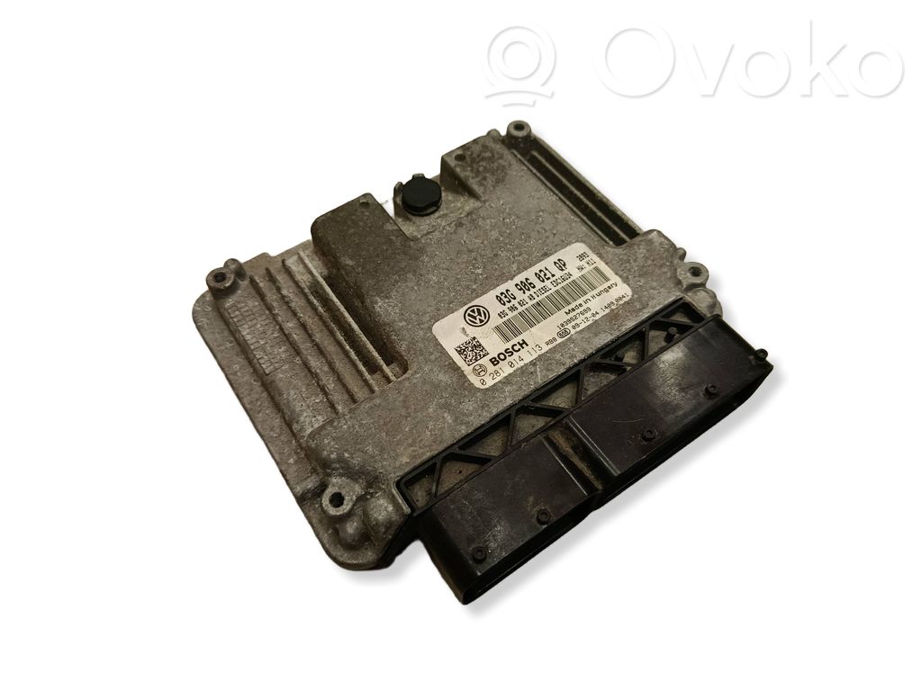 Skoda Superb B6 (3T) Engine control unit/module 